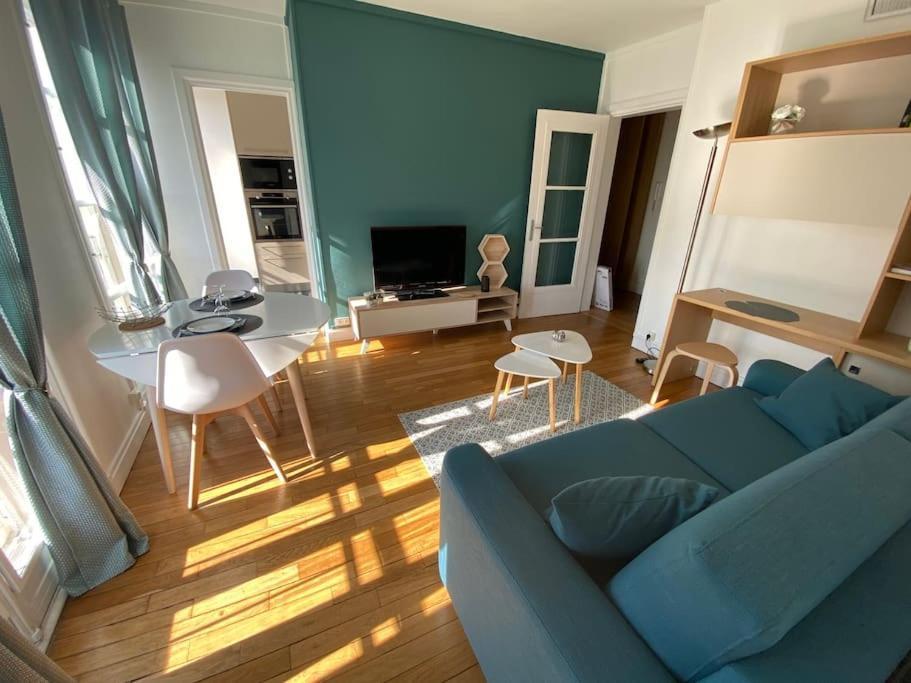 Appartement Perret Vue Sur Mer Le Havre Luaran gambar